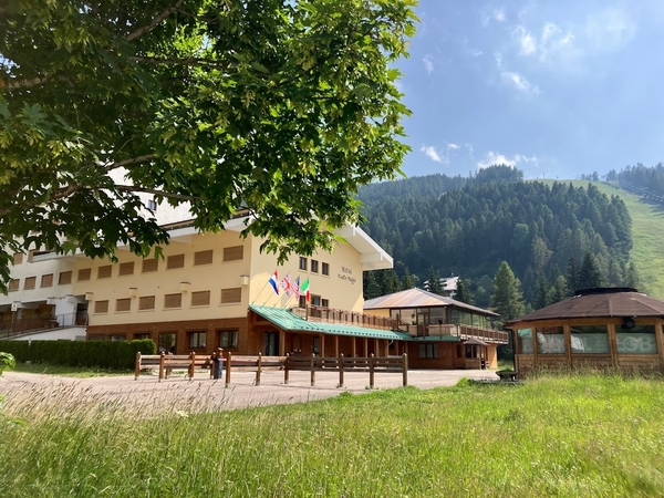 HOTEL MONTE MAGGIO - Folgaria